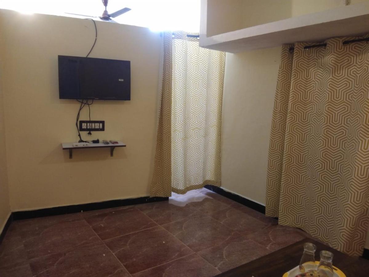 Nks Homestay Puducherry Exterior foto