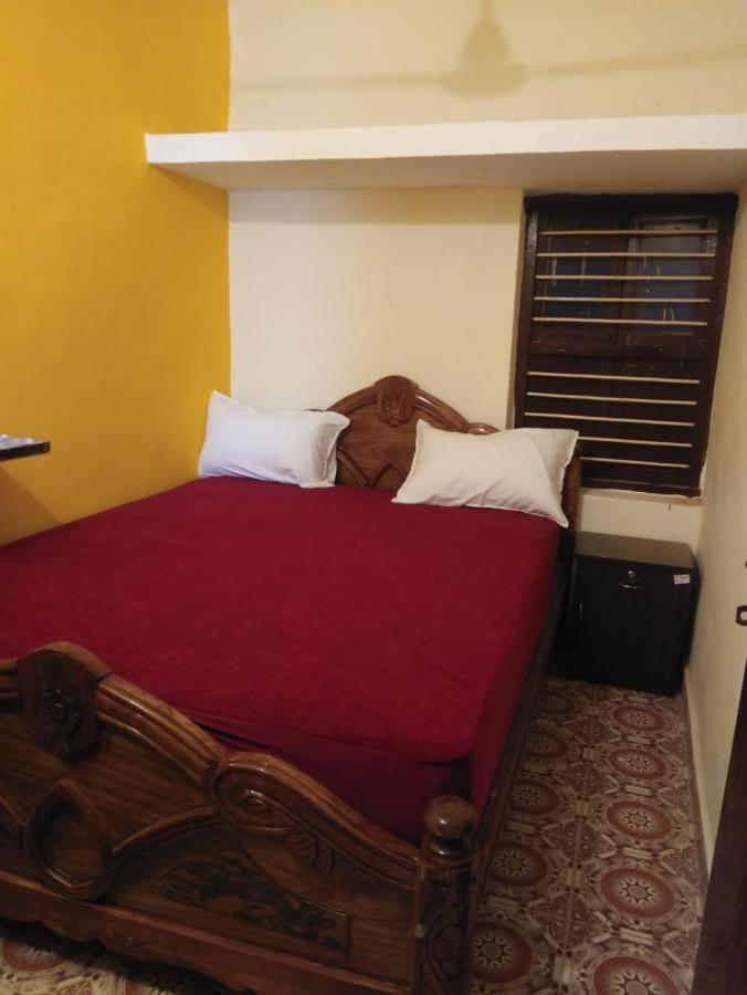 Nks Homestay Puducherry Exterior foto