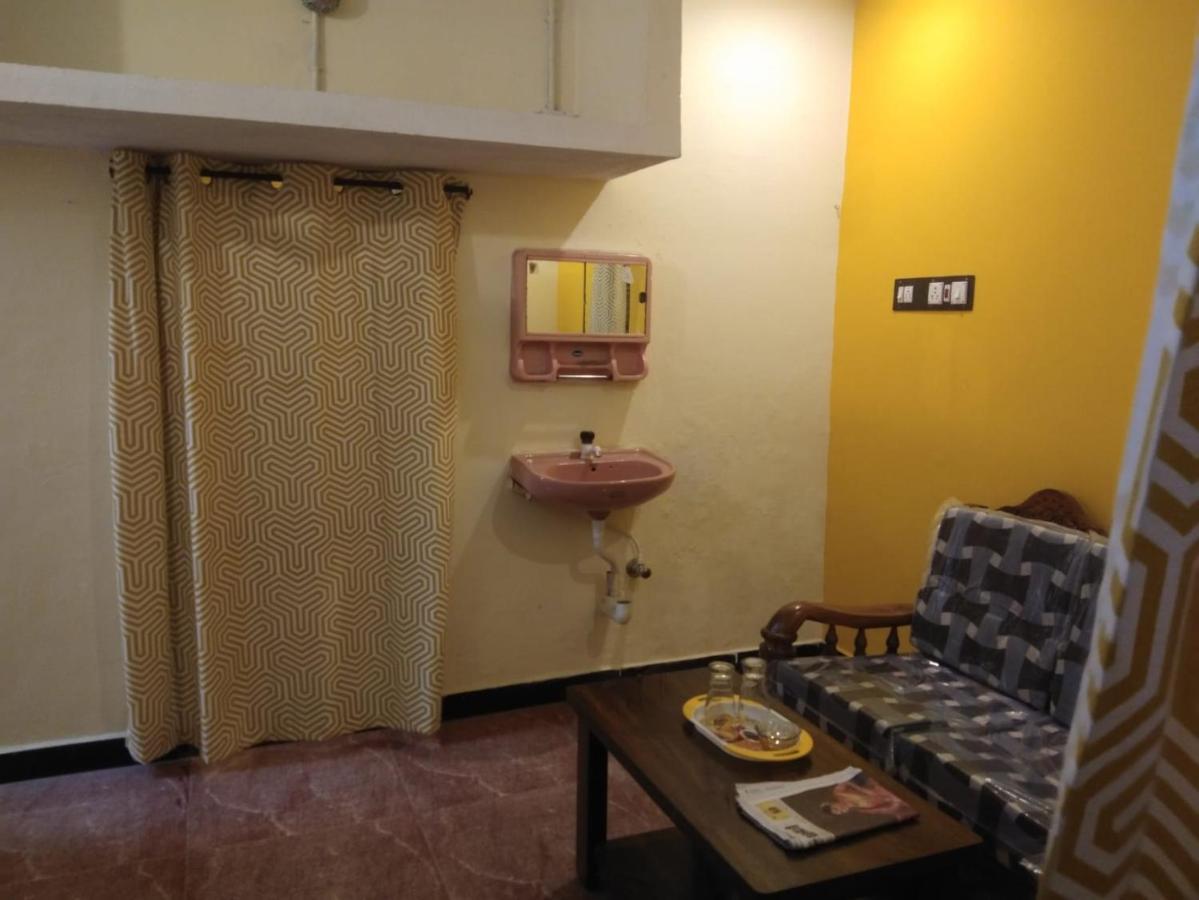 Nks Homestay Puducherry Exterior foto