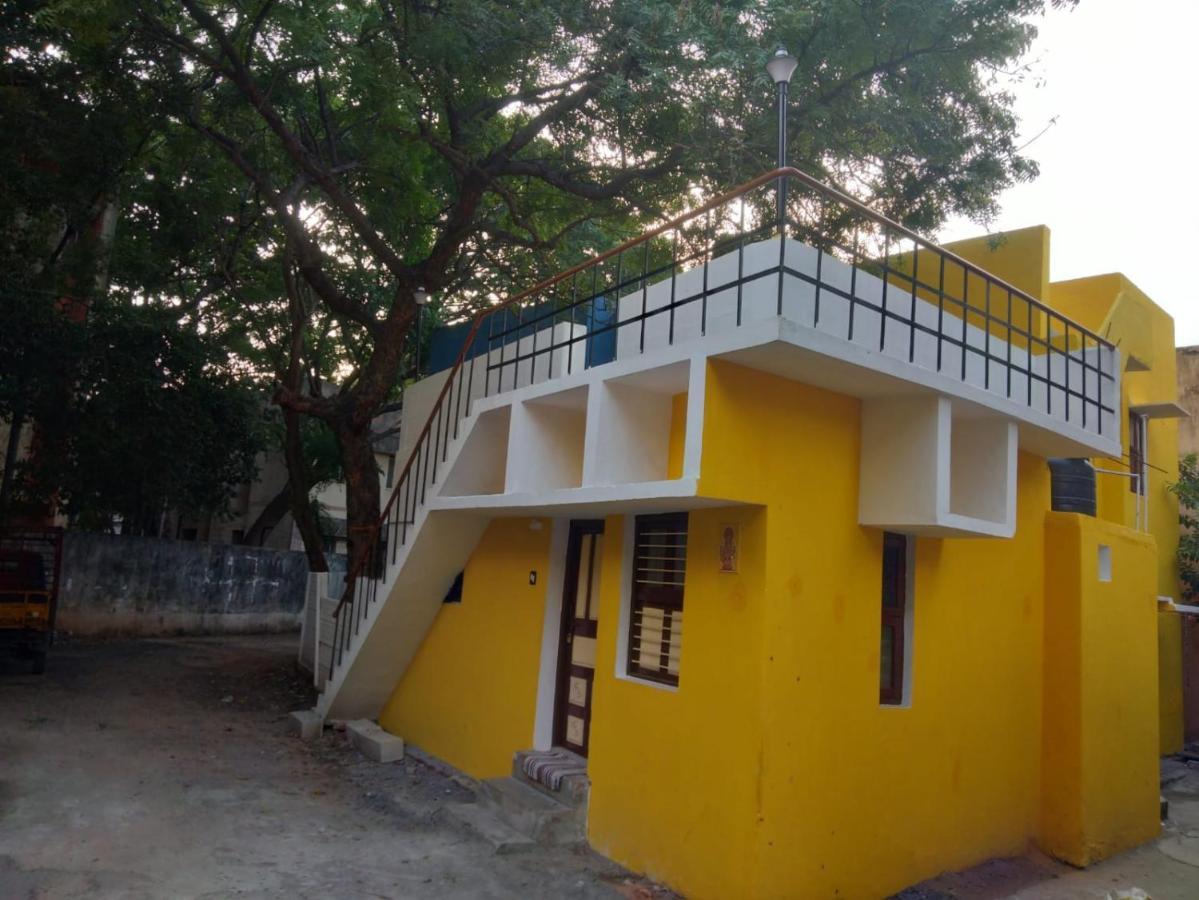 Nks Homestay Puducherry Exterior foto