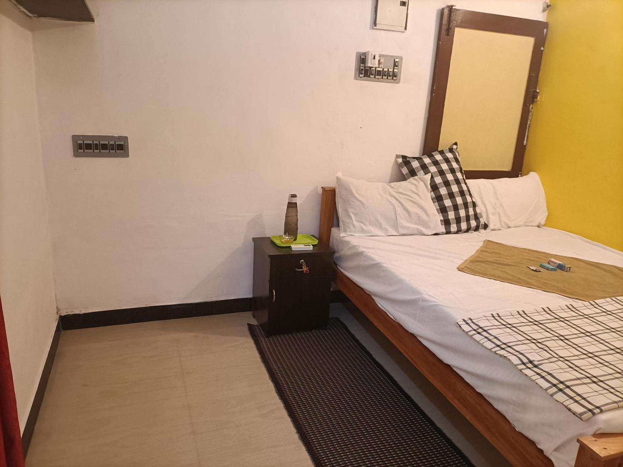 Nks Homestay Puducherry Exterior foto