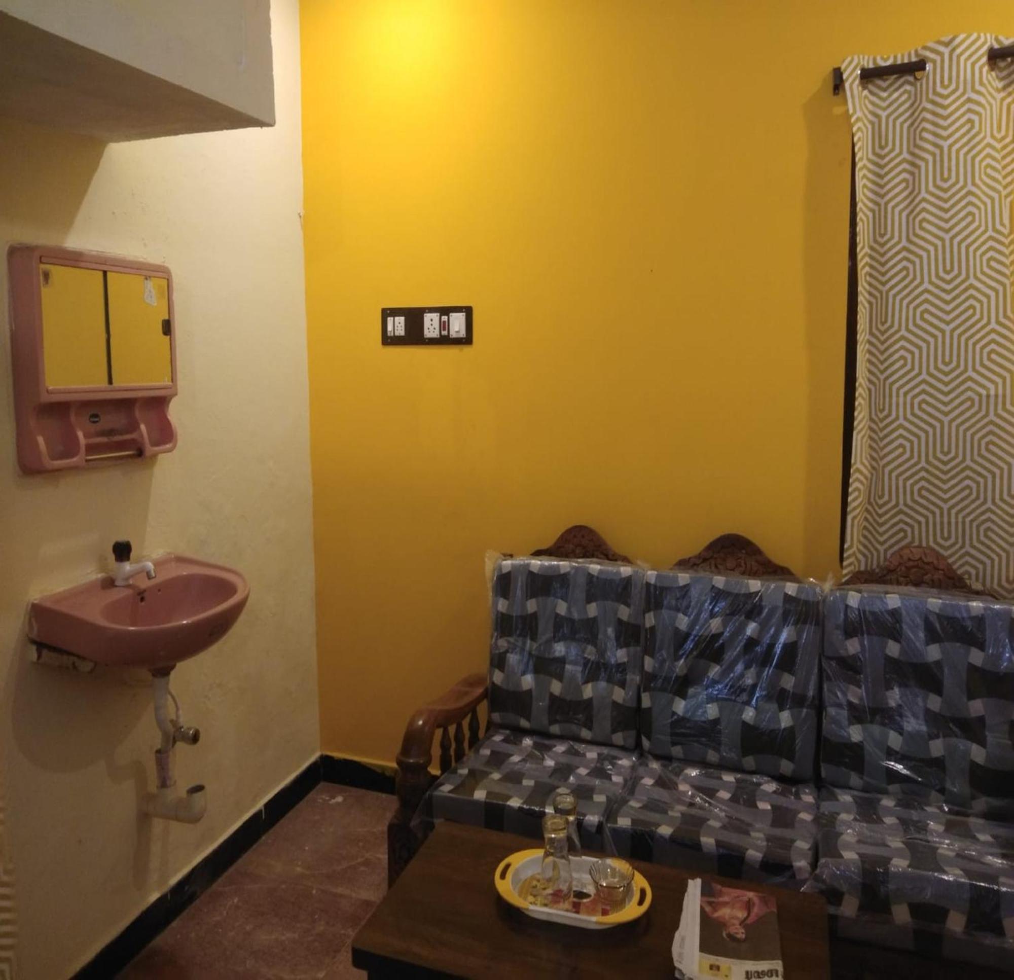Nks Homestay Puducherry Exterior foto