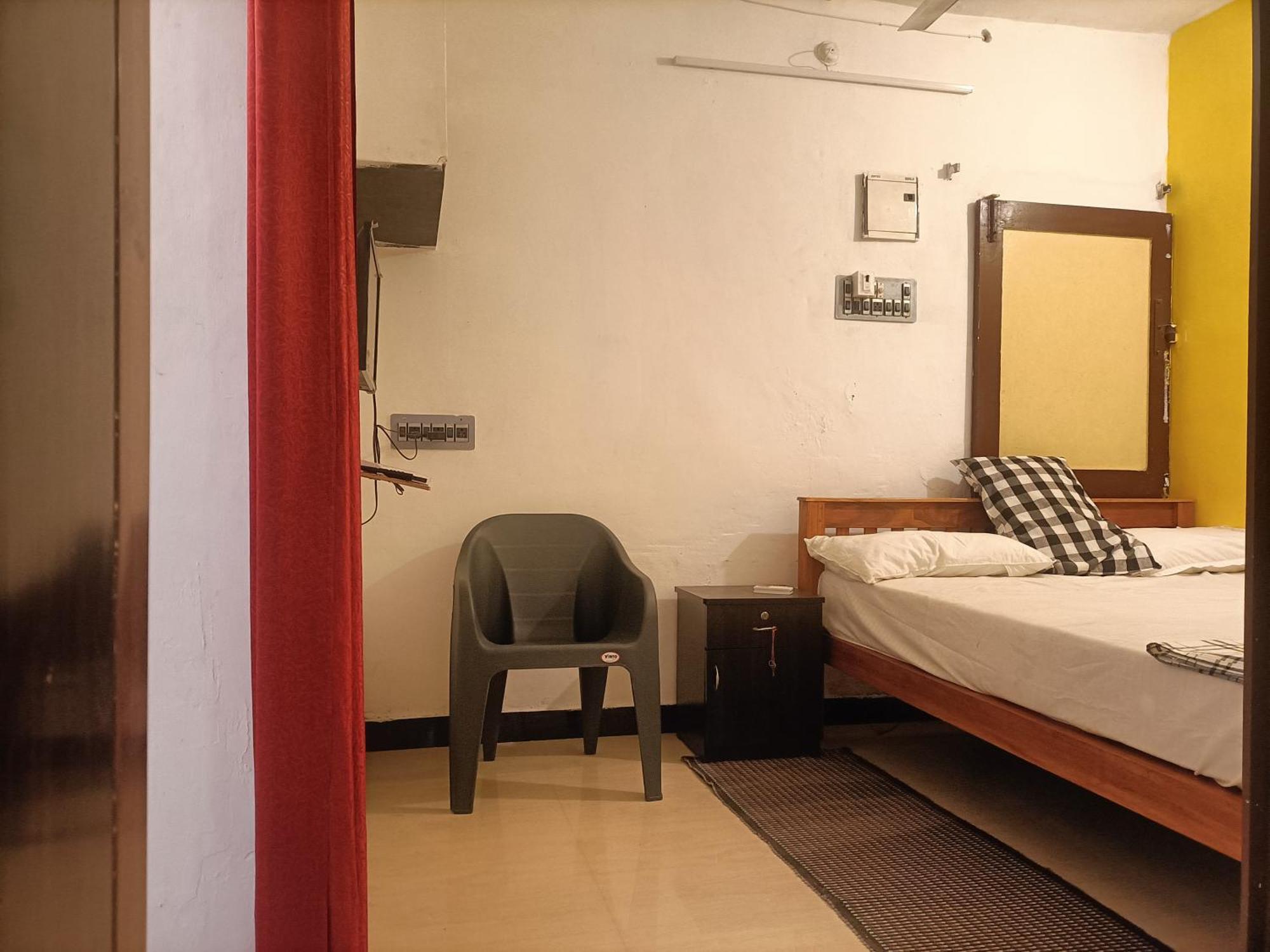 Nks Homestay Puducherry Exterior foto
